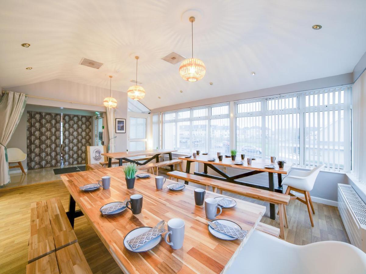 Rambler Travel Inn Портстьюарт Экстерьер фото