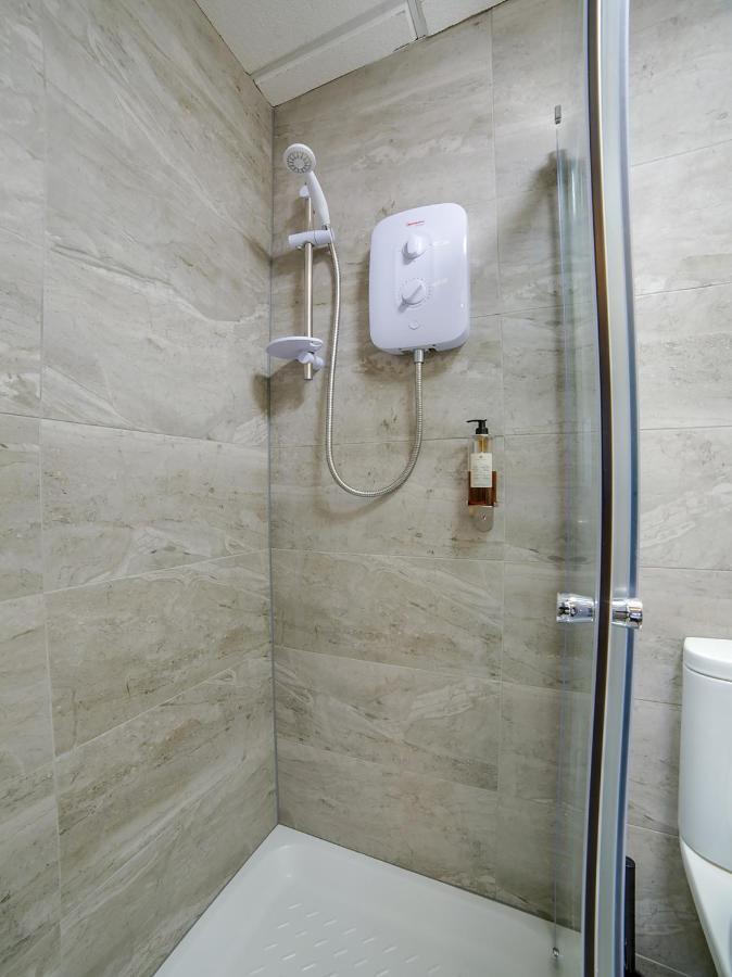 Rambler Travel Inn Портстьюарт Экстерьер фото