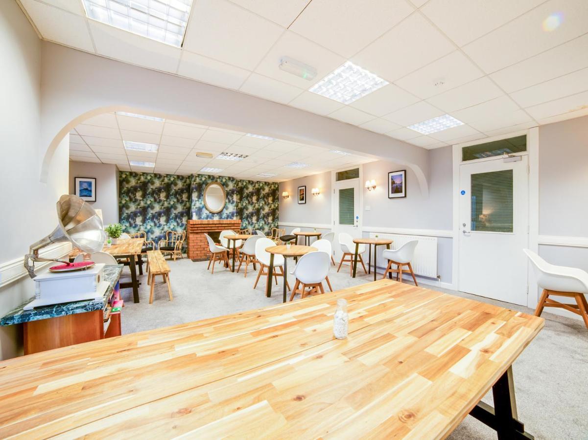 Rambler Travel Inn Портстьюарт Экстерьер фото